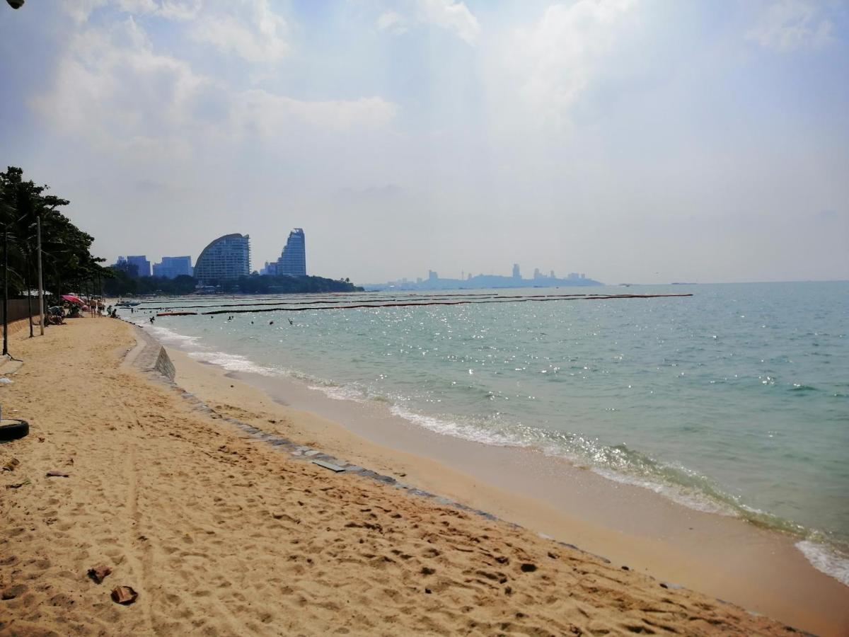 วูดเฮ้าส์ พัทยา Hotel Pattaya ภายนอก รูปภาพ